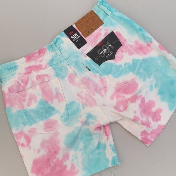 LEVI’S PRIDE 501 '93 CUT-OFF SHORTS - Picture 7 of 11